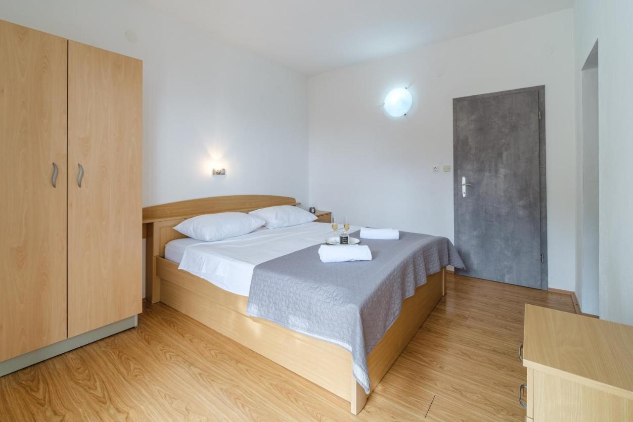 Rooms Plaza Divuje 穆尔维察 外观 照片